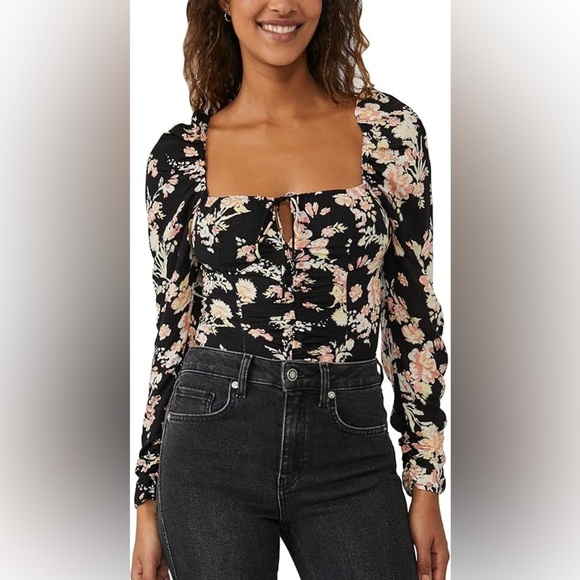 NWT free people Hillary floral blouse with smock detailing - Picture 6 of 14
